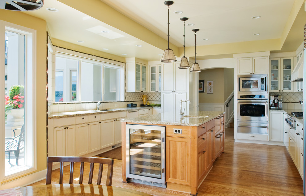Pendant Lights Over Island Kitchen Traditional with Ceiling Lighting Country Kitchen