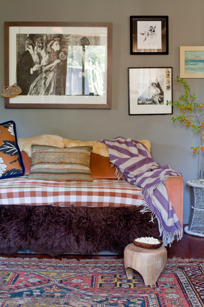 Pillows and Throws Living Room Eclectic with Day Bed Daybed Framed