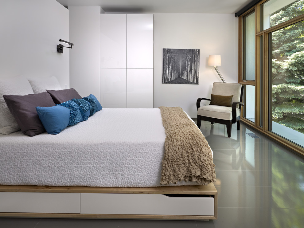 Platform Bed Ikea Bedroom Modern with Artwork Bed Pillows Beige