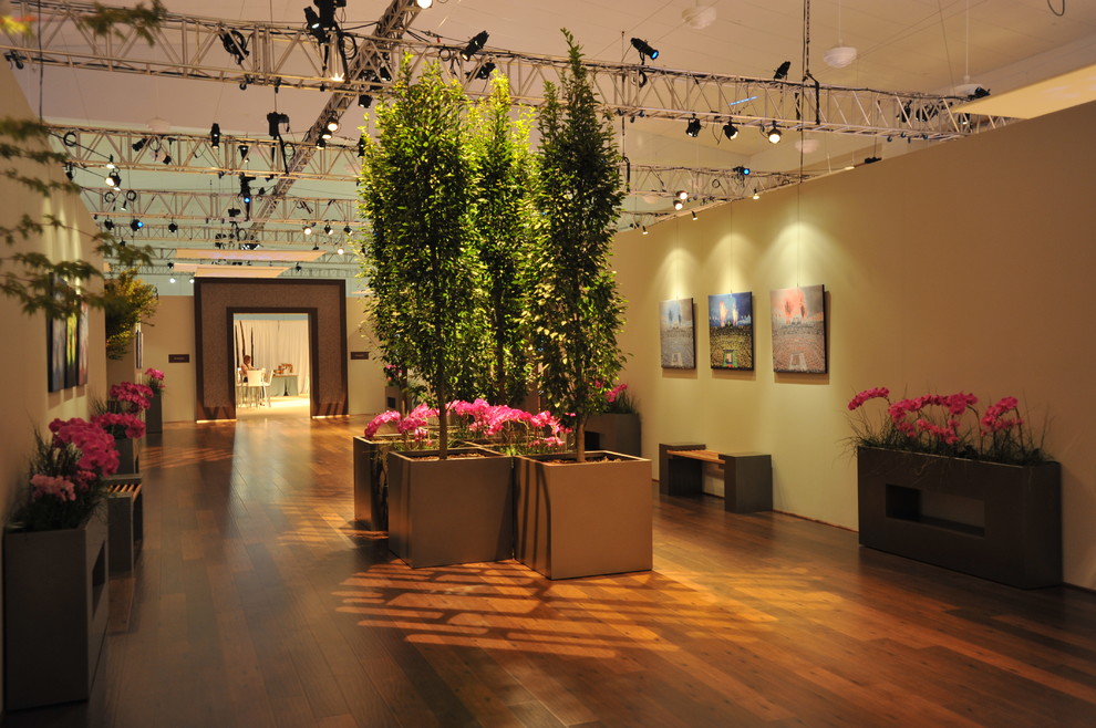 Ponds and Waterfalls Landscape Modern with Casters Cubes Modern Planters