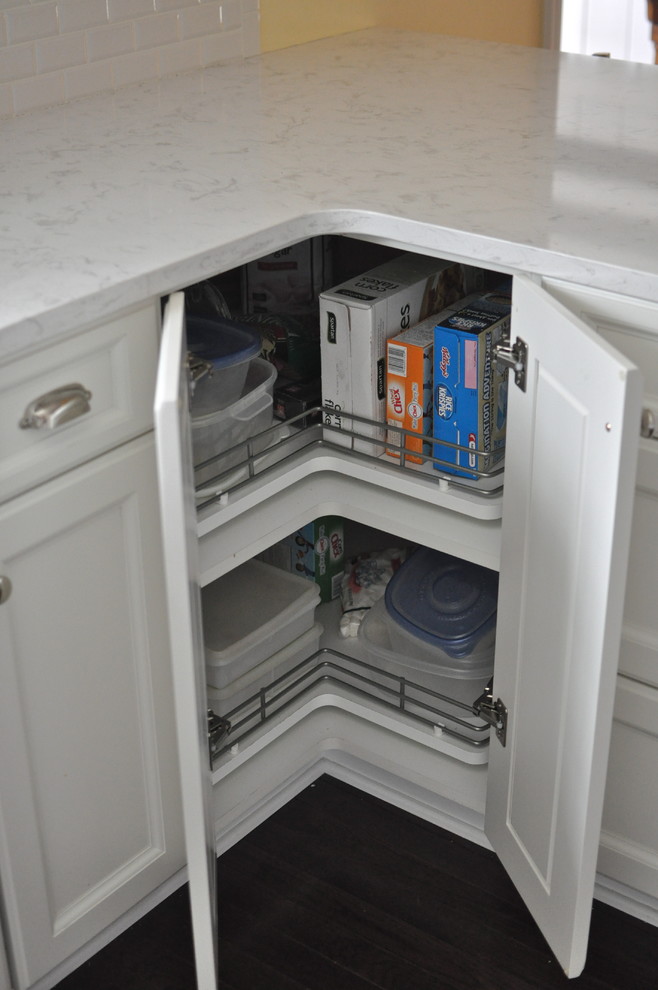 Quartz Countertops That Look Like Marble Kitchen Traditional with None 