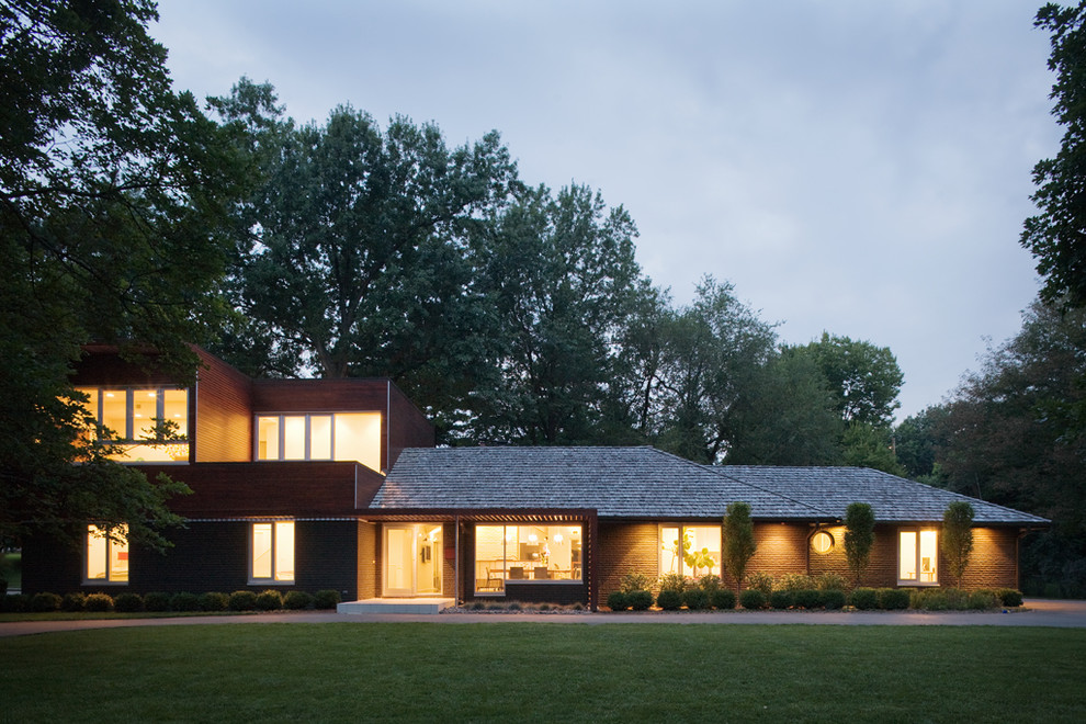 Ranch House Pictures Exterior Modern with Balcony Entrance Entry Front