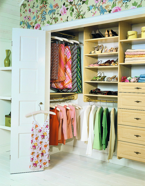 Reach in Closets Closet Contemporary with None 