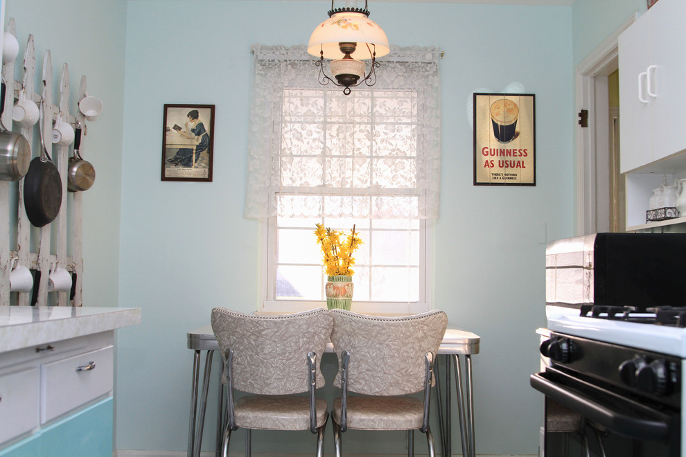 Retro Dining Set Kitchen Eclectic with None 