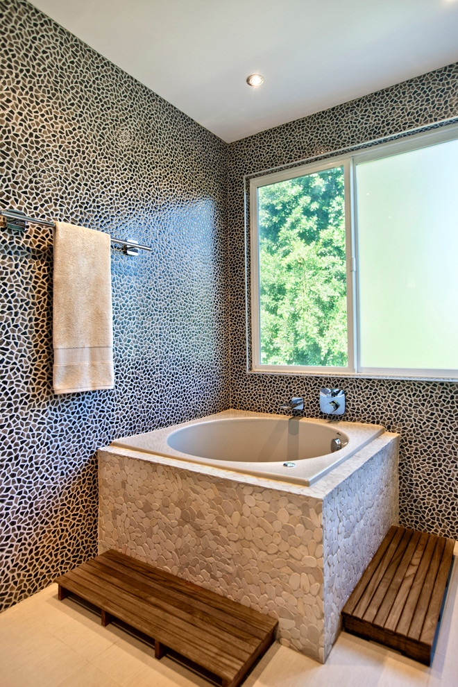 Round Soaking Tub Bathroom Contemporary with Accent Lighting Bathroom Counter