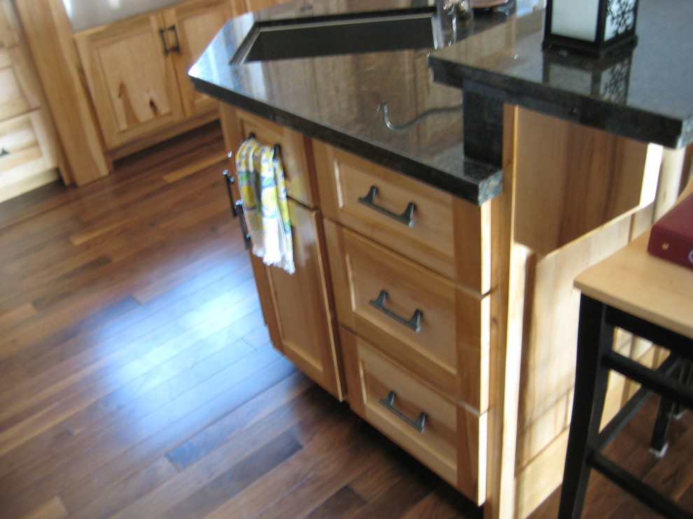 Rustic Home Interiors Kitchen Traditional with None 2