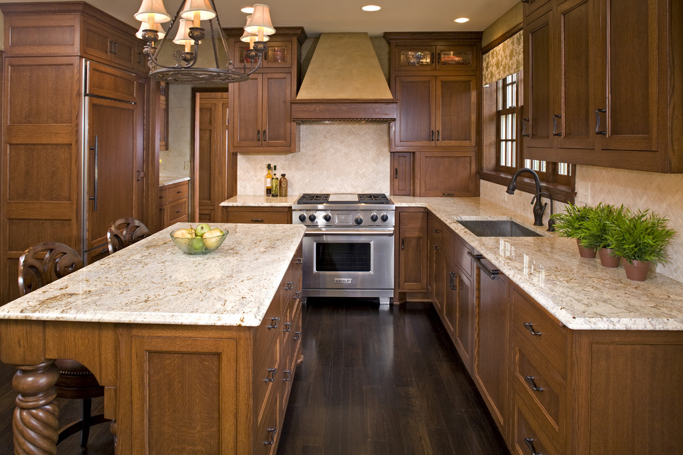 Santa Cecilia Gold Granite Kitchen Traditional with Breakfast Bar Cabinet Front