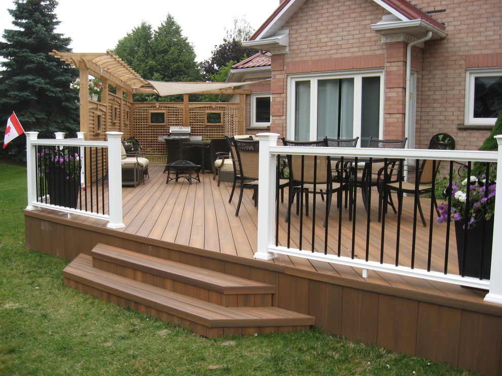 Semi Privacy Fence Deck Traditional with Forest Fence Deck Trex