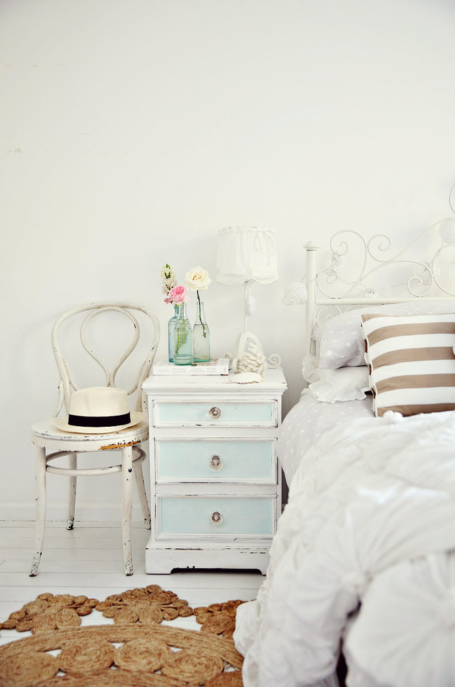 Shabby Chic Wall Decor Bedroom Beach with Beach Decor Beachy Bedside