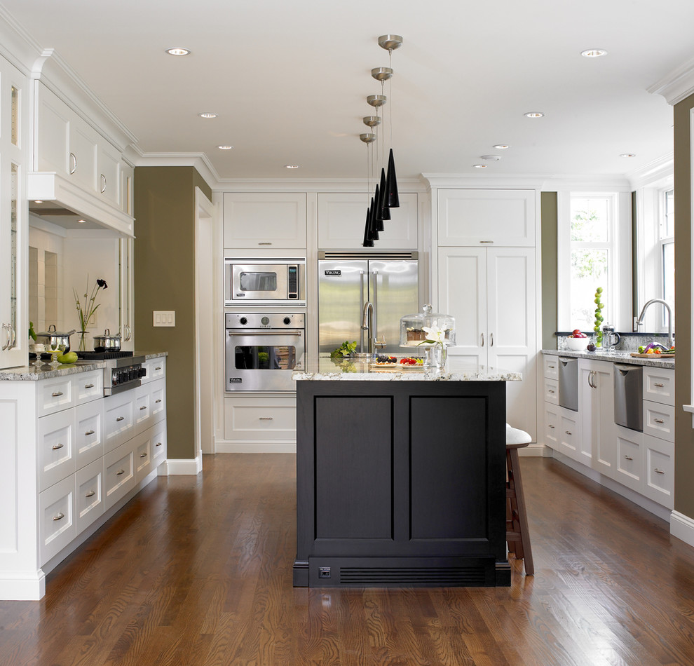 Shaker Style Door Kitchen Transitional with Breakfast Bar Ceiling Lighting