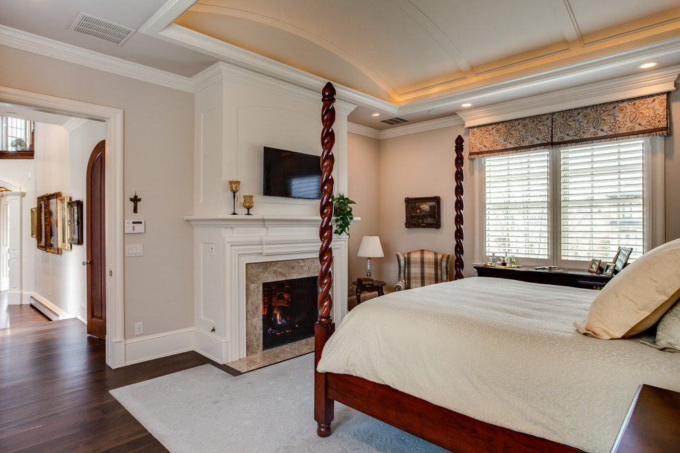 Shutters vs Blinds Bedroom Traditional with Custom Valance Custom Made Valance
