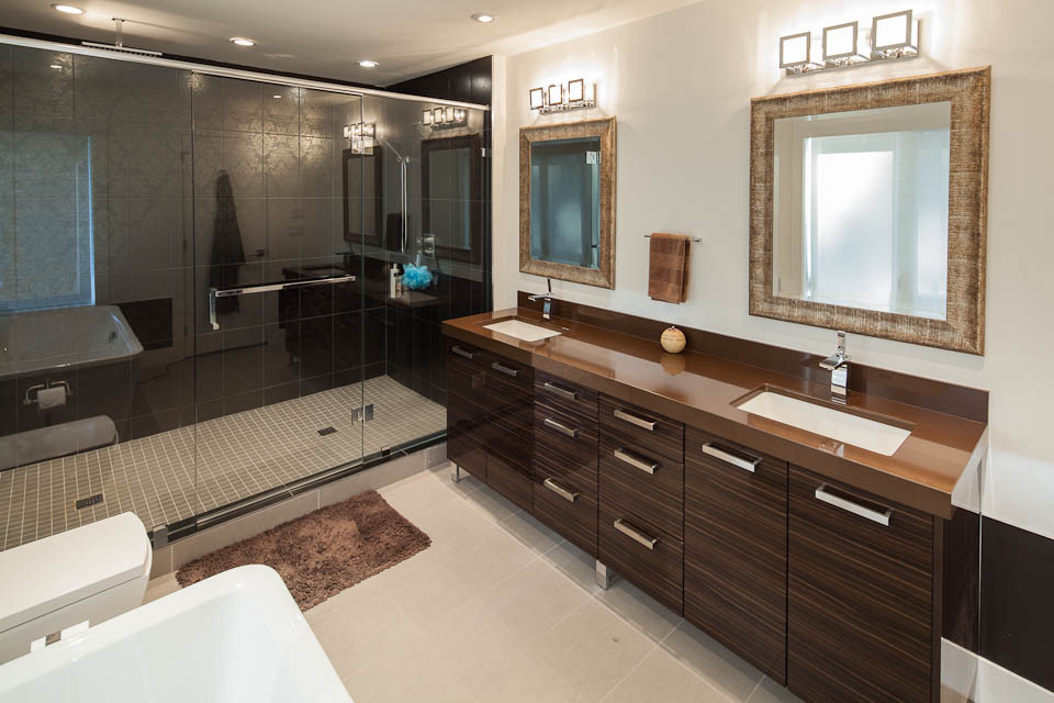 Small Towel Bar Bathroom Modern with Backsplash Bathroom Built In