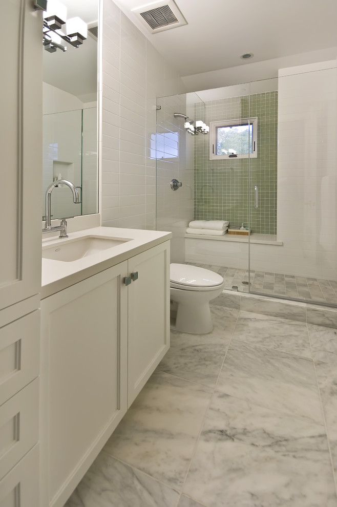 Snille Swivel Chair Bathroom with 2x2 Glass Inset Tile