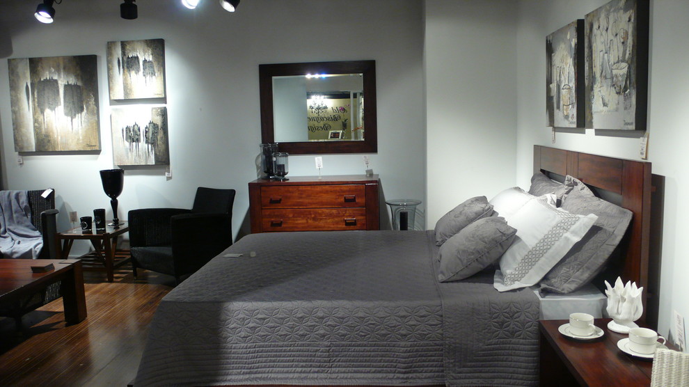 Solid Wood Platform Bed Bedroom Eclectic with Accessories Eclectic Solid Wood