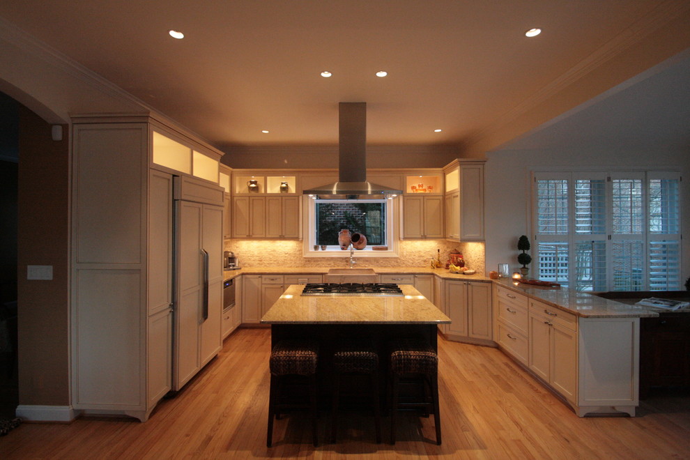 St. Cecilia Granite Countertops Kitchen Traditional with 1020 3 Button Raise