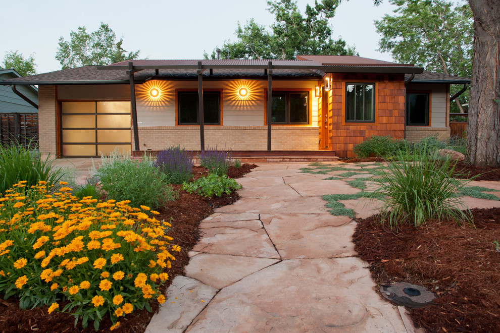 Starburst Wall Decor Exterior Traditional with Bark Mulch Brick Cedar