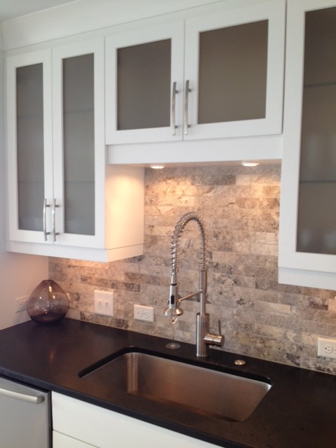 Travertine Backsplash Tile Spaces Modern with Absolute Black Granite Bright