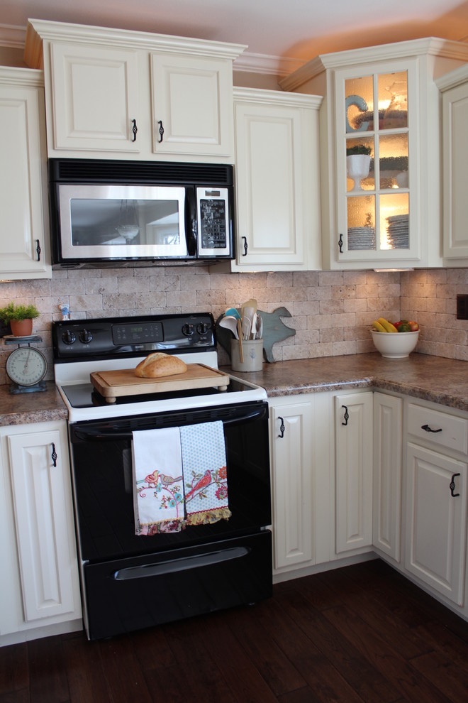 Travertine Subway Tile Backsplash Kitchen Traditional with Armstrong Cabinets Cottage Formica