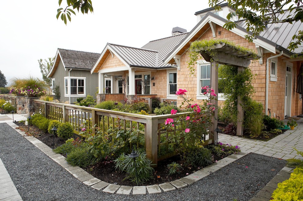 Trellis Fence Panels Landscape Farmhouse with Arbor Climbing Plants Cottage
