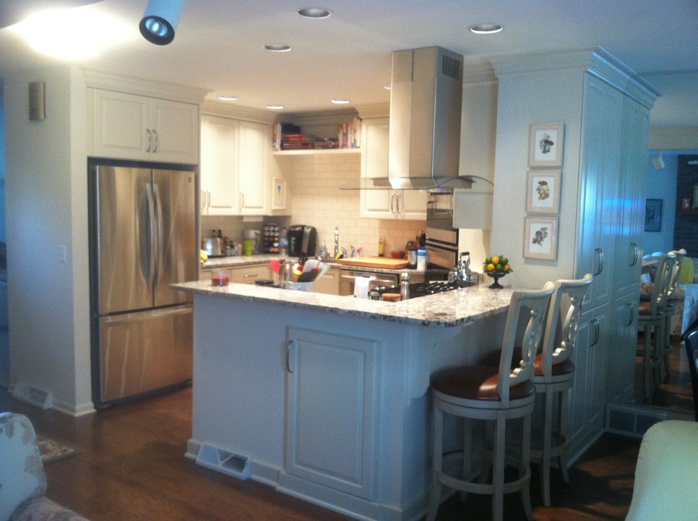 Under Cabinet Molding Kitchen Traditional with Built in Fridge Cream
