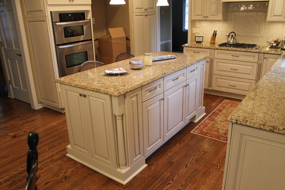 Venitian Gold Granite Kitchen Traditional with None 