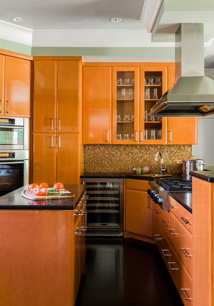 What is Mosaic Tile Kitchen Contemporary with 6 Burner Commercial Style