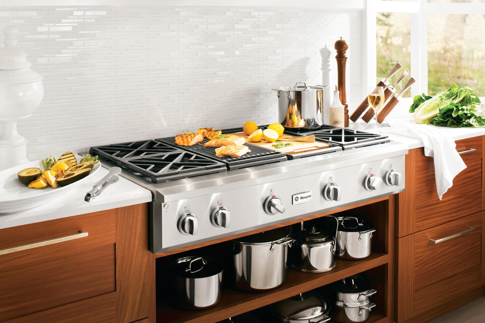 White Glass Subway Tile Kitchen Modern with Backsplash Bright Clean Contemporary