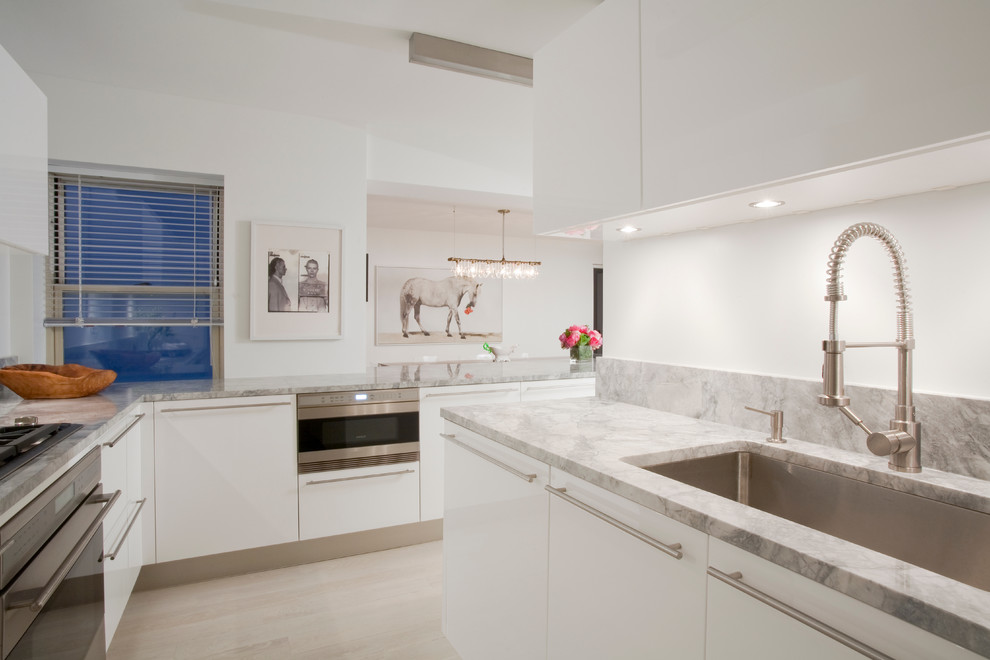 White Granite Countertops That Look Like Marble Kitchen Contemporary with Artwork Linear Chandelier Porcelanosa