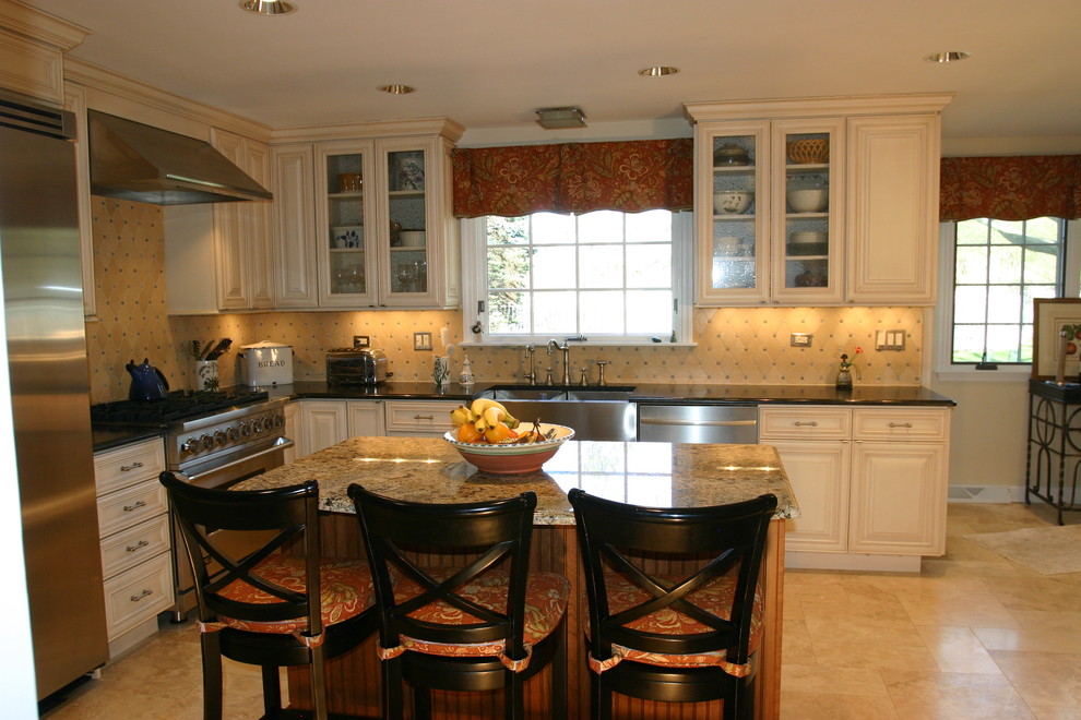 Window Treatments for Kitchens Kitchen Traditional with None 
