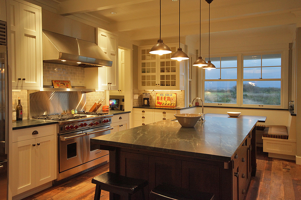 Wolf 48 Gas Range Kitchen Traditional with Banquette Breakfast Bar Breakfast