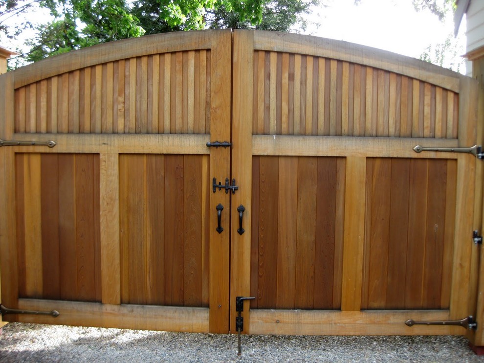 Wooden Driveway Gate Landscape Traditional with 360 Yardware Bronze Gate1