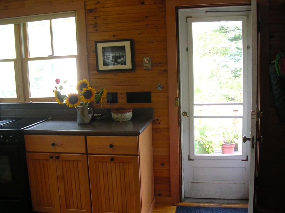 Beadboard Kitchen Cabinets Kitchen Traditionalwith Categorykitchenstyletraditional 