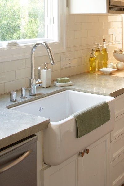 Kitchen Sink Soap Dispenser Kitchen Traditional with Farmhouse Kitchen Neutral Sink
