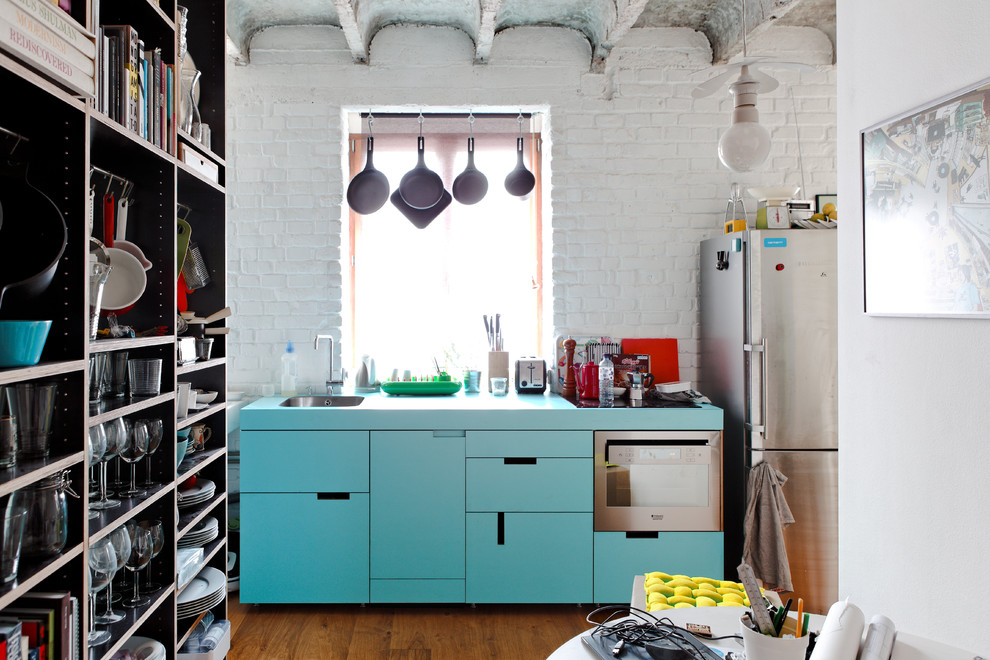 Kitchen Sink Studios Kitchen Industrial with Cabinet and Drawer Organizers