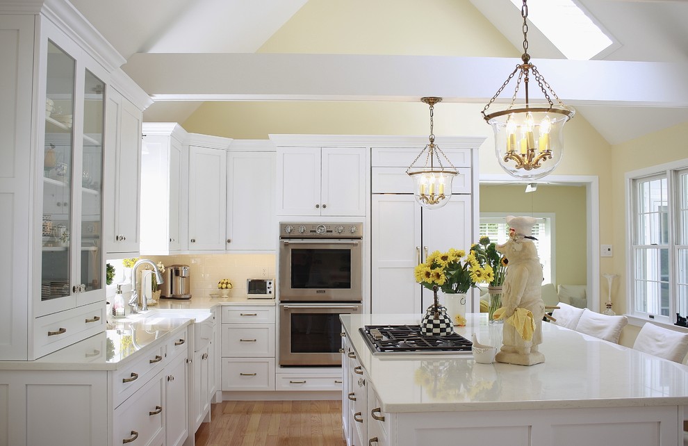 Moen Brantford Kitchen Faucet Kitchen Transitional with 3x6 Subway Tile Bright2