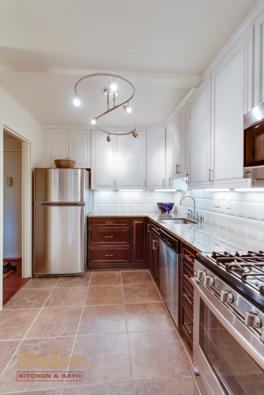 Reico Kitchen and Bath Kitchen Traditional with Canvas Cherry Kitchen Cherry