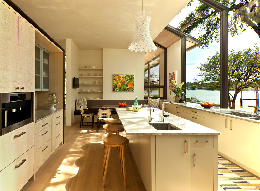 Rocksugar Pan Asian Kitchen Kitchen Modern with Ceiling Light Island Kitchen
