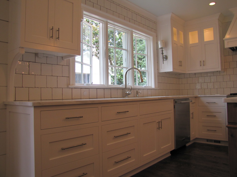 Rohl Kitchen Faucets Kitchen Craftsman with Benjamin Moore Off White2