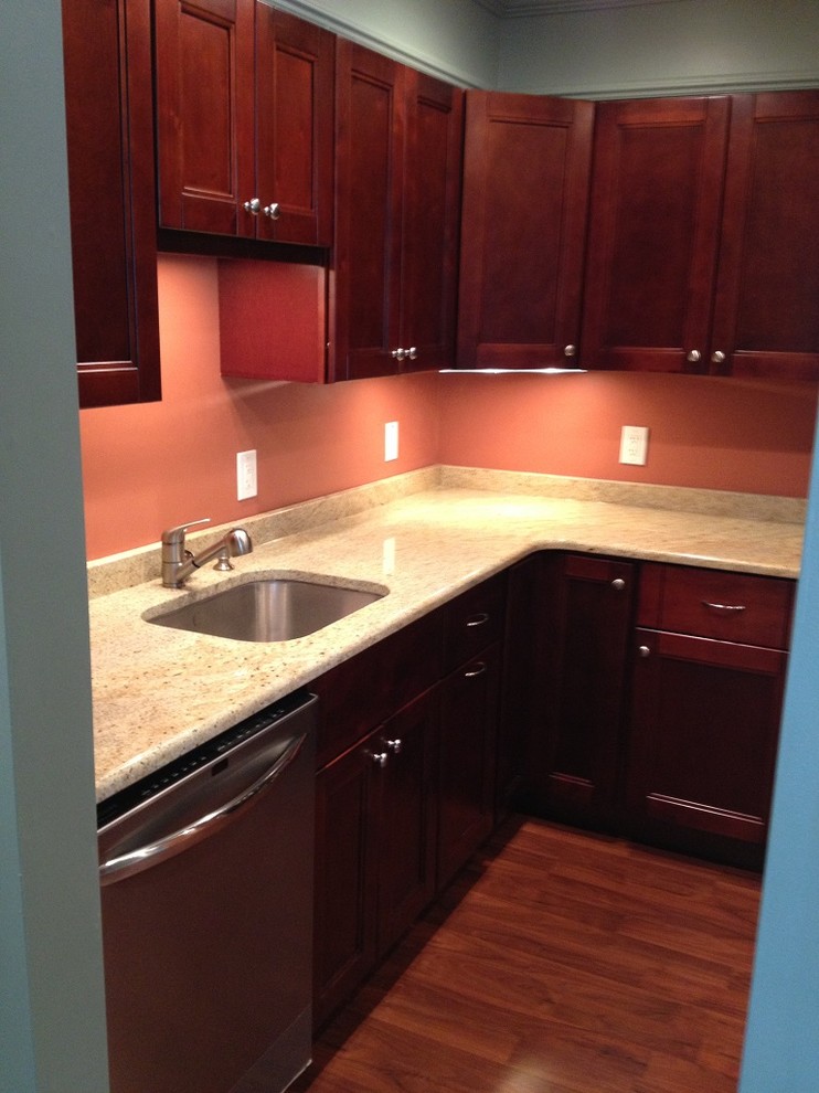 Rta Kitchen Cabinets Kitchen Traditional with Bordeaux Shaker Bordeaux Shaker1