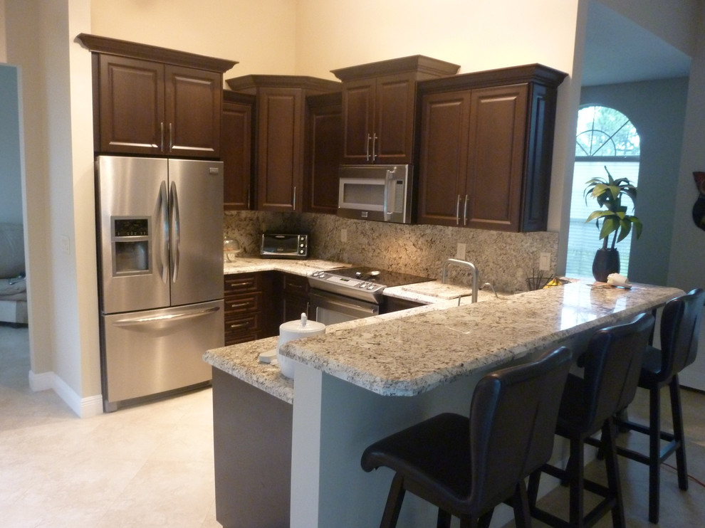 Thermofoil Kitchen Cabinets Kitchen with Chocolate Thermofoil Doors Thermofoil