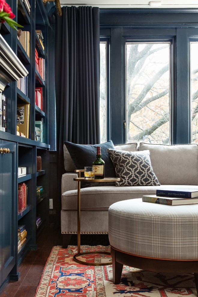 High Gloss Lacquer  for Traditional Home Theater with Built Ins