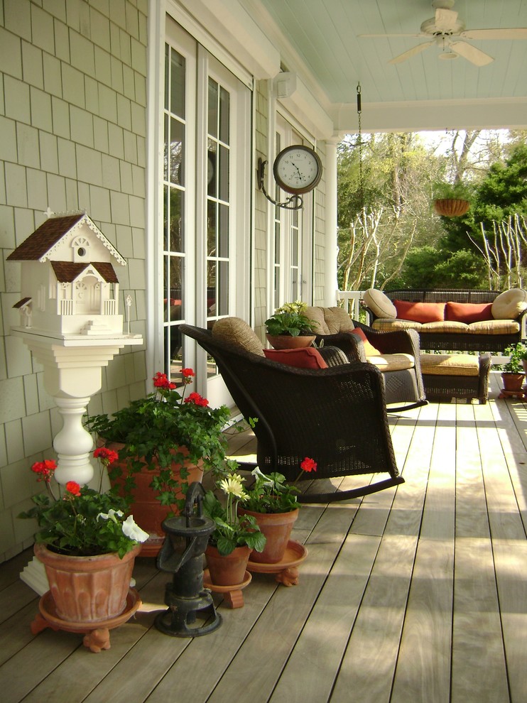 Lloyd Flanders for Traditional Porch with Ceiling Fan