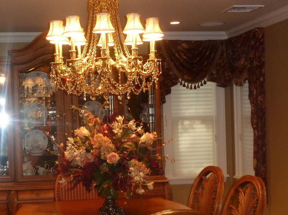 Silk Floral Arrangements for Traditional Dining Room with Mediterraine