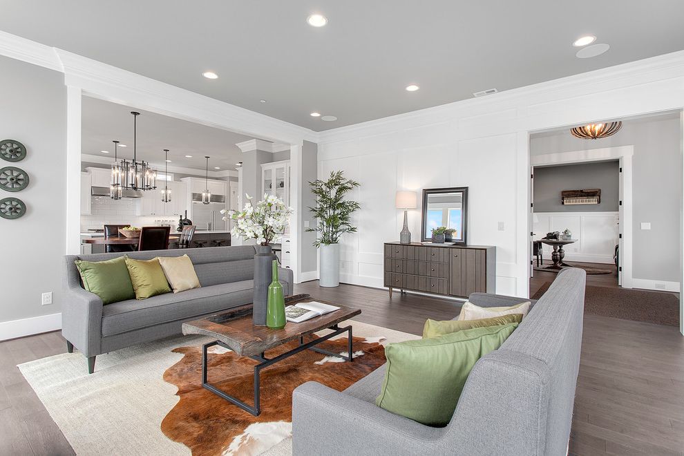 8x10 Natural Fiber Rug with Transitional Living Room Gray Sofa