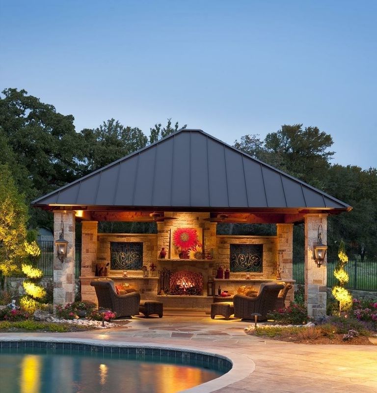 Dawson Swivel Glider Recliner with Traditional Patio Landscape Design