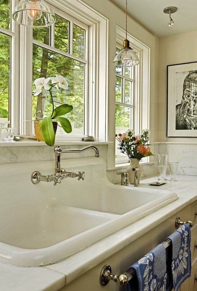 Drop in Farmhouse Sink with Traditional Kitchen Floral Arrangement
