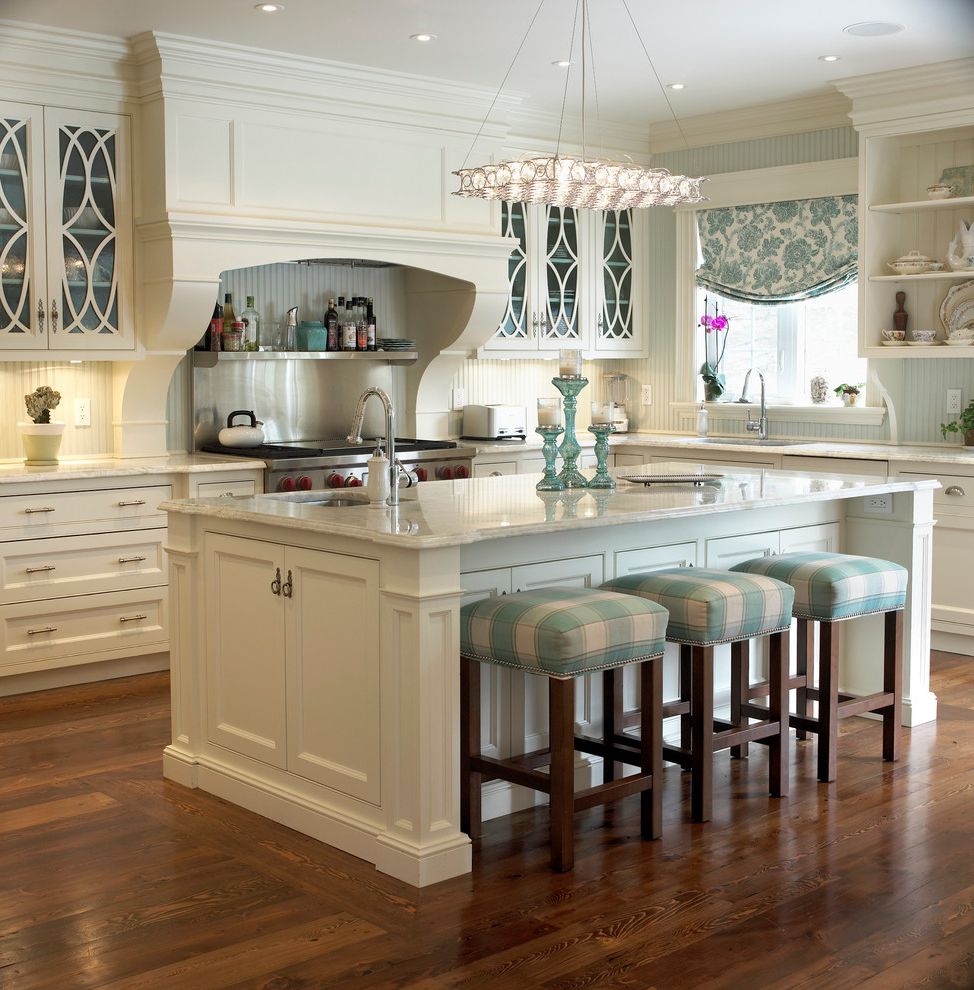 Ethan Allen Bar Stools with Traditional Kitchen White Countertops