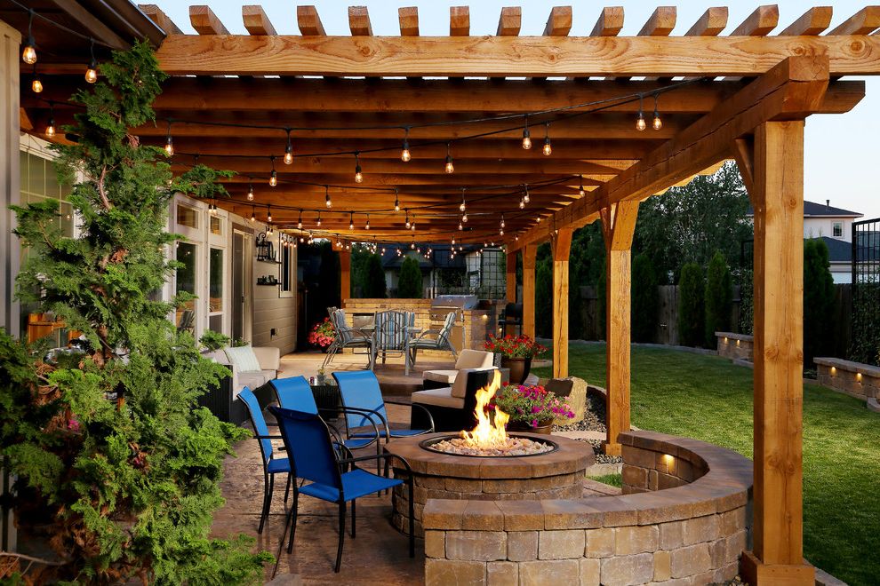 Gas Fire Pit with Traditional Patio Outdoor Entertaining