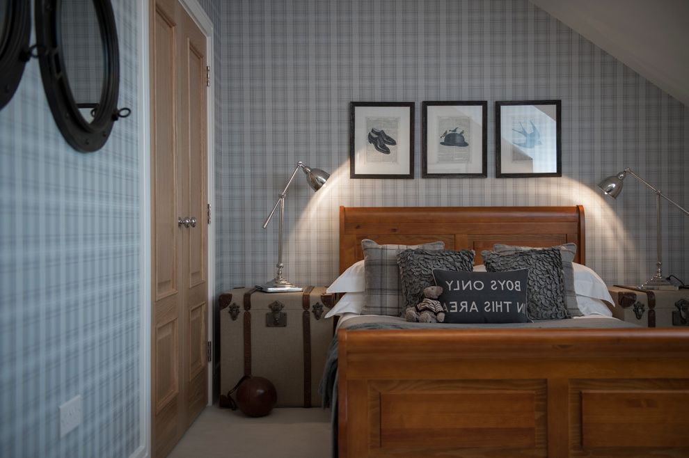 Levin Bedroom Sets with Farmhouse Kids Checked Wallpaper