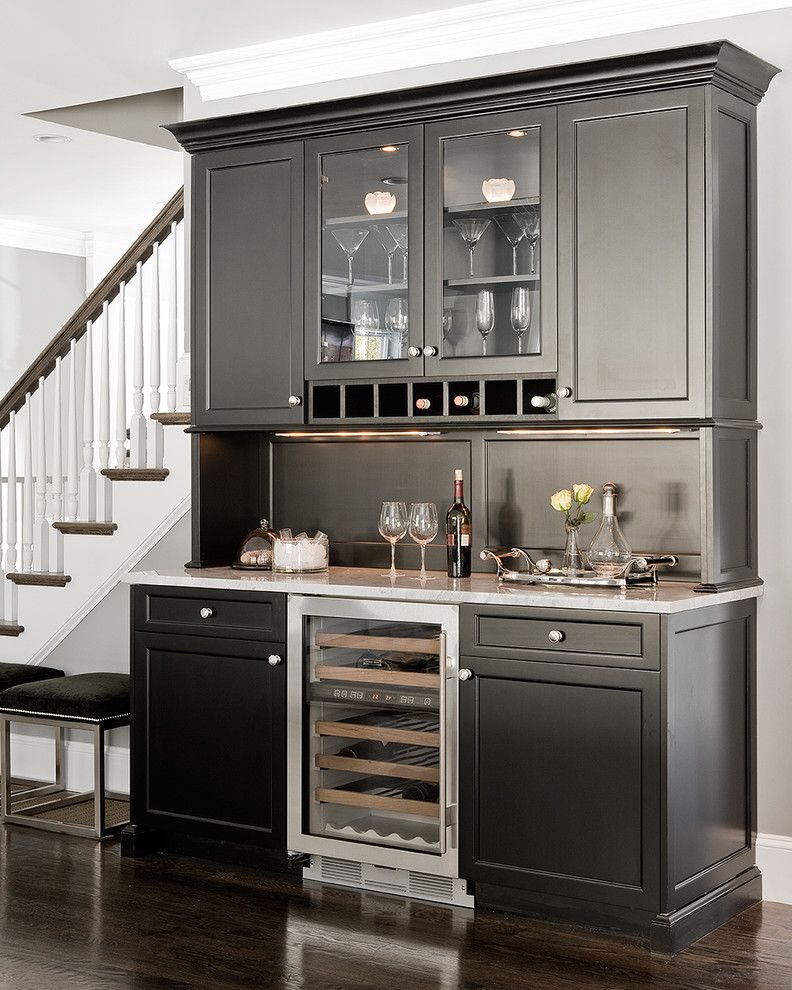 Notre Dame Colors with Traditional Home Bar Serving Tray